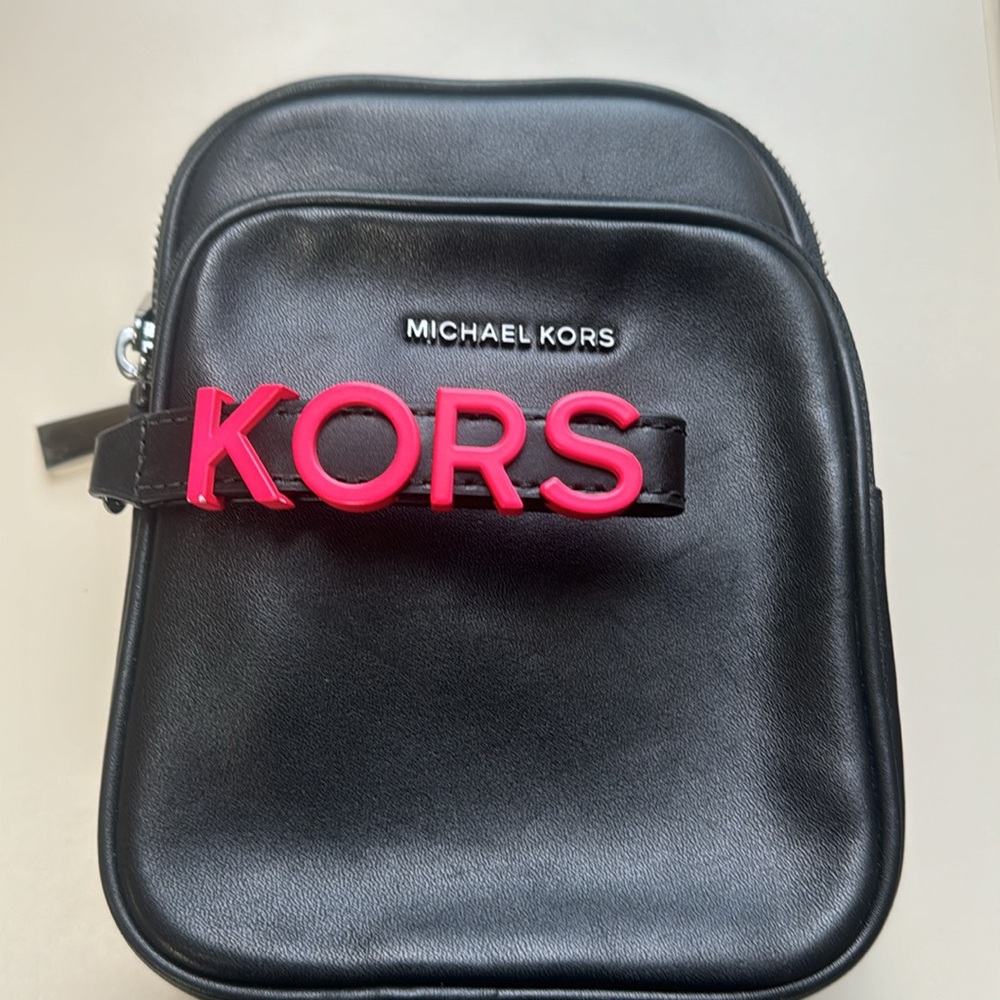 Michael Kors Black & Pink Leather Crossbody Bag With Normal Signs Of Wear - Picture 1 of 16